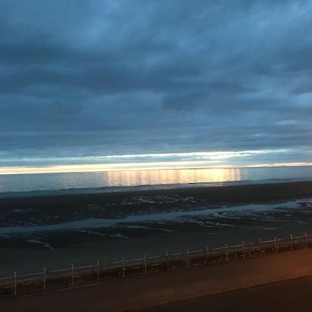 לינה וארוחת בוקר בלקפול The Jewel Of The Sea מראה חיצוני תמונה